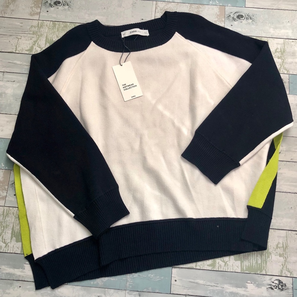 ⭐️NEW⭐️ Zara Knit Collection Oversized Sweater